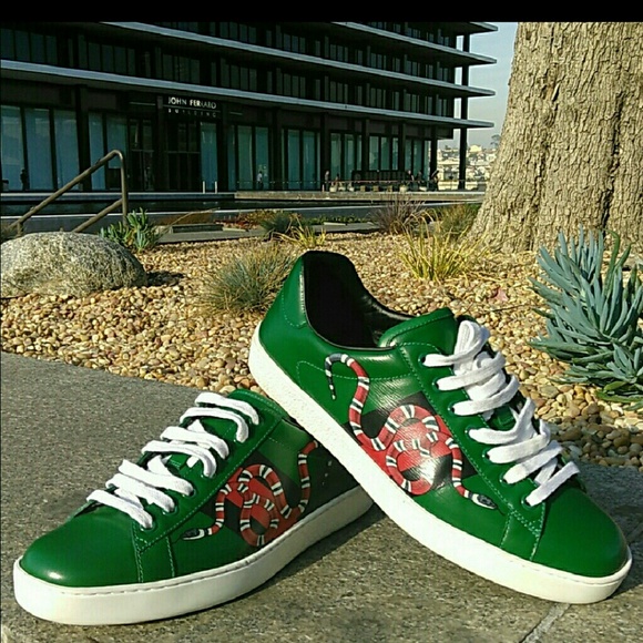gucci kingsnake high tops